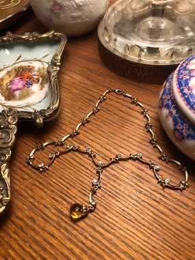 Avon Briolette Vine Necklace Yellow tear drop pendant